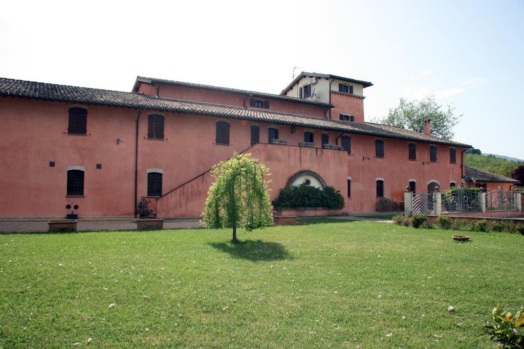 Agriturismo Il Molino Antico - 5 Girasoli Сполето Екстер'єр фото