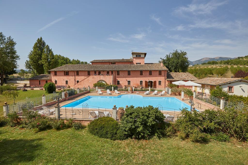 Agriturismo Il Molino Antico - 5 Girasoli Сполето Екстер'єр фото