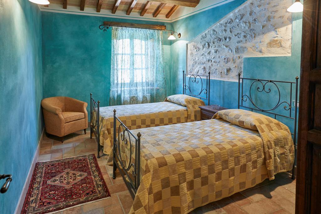 Agriturismo Il Molino Antico - 5 Girasoli Сполето Екстер'єр фото